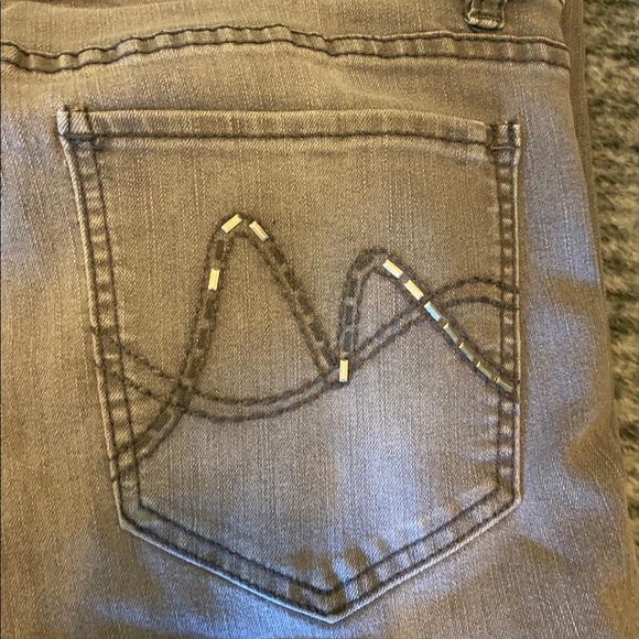 New York & Co Skinny Ankle Jeans - Size 16 - Picture 4 of 5